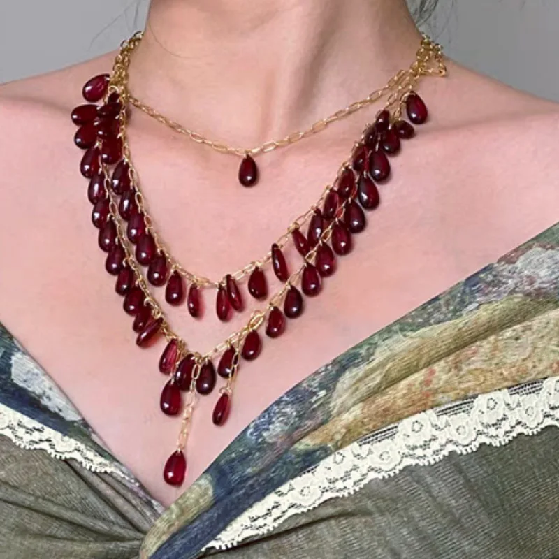 Palace style retro medieval vintage burgundy droplet stacked clavicle chain