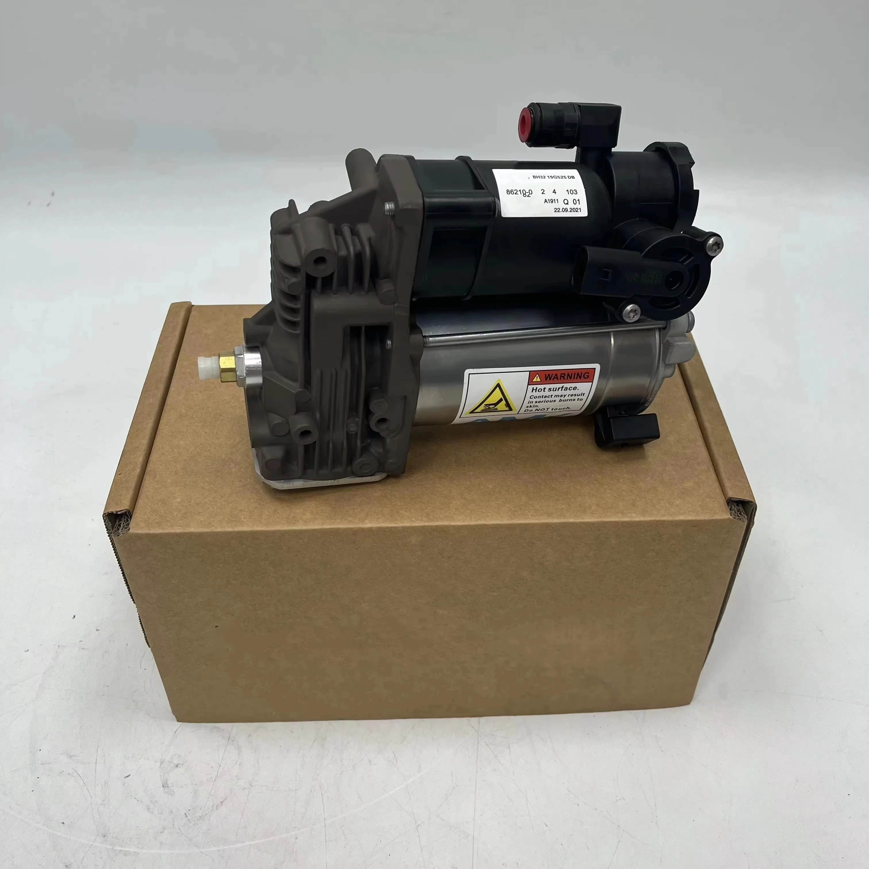 Damping air pump, LR061888 LR045251,Suitable for  discovery 3/4, Range Rover Sport Edition 2005-2013.