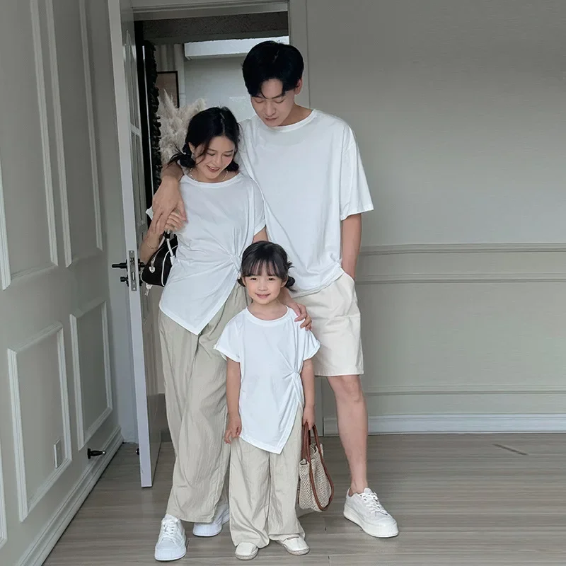 

Family Summer Matching Clothes Korean Fashion Mom Daughter T Shirts Pants Outfits Dad Son Tee Shirt Mother Father Children Sets