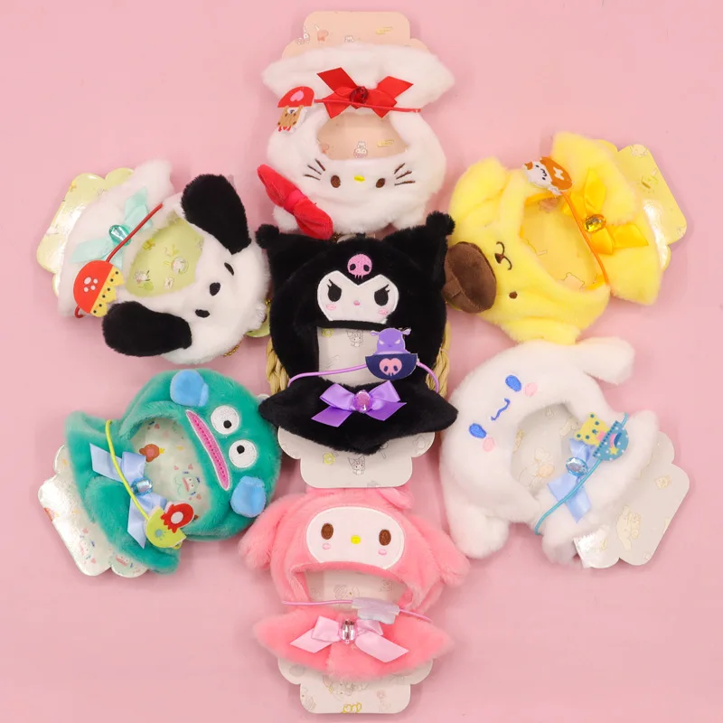 La bambola Sanrio cambia vestiti Kawaii Anime Hello Kitty Kuromi Melody Cinnamoroll Doll Cape Cute Cartoon bambola di pezza Nuovi vestiti