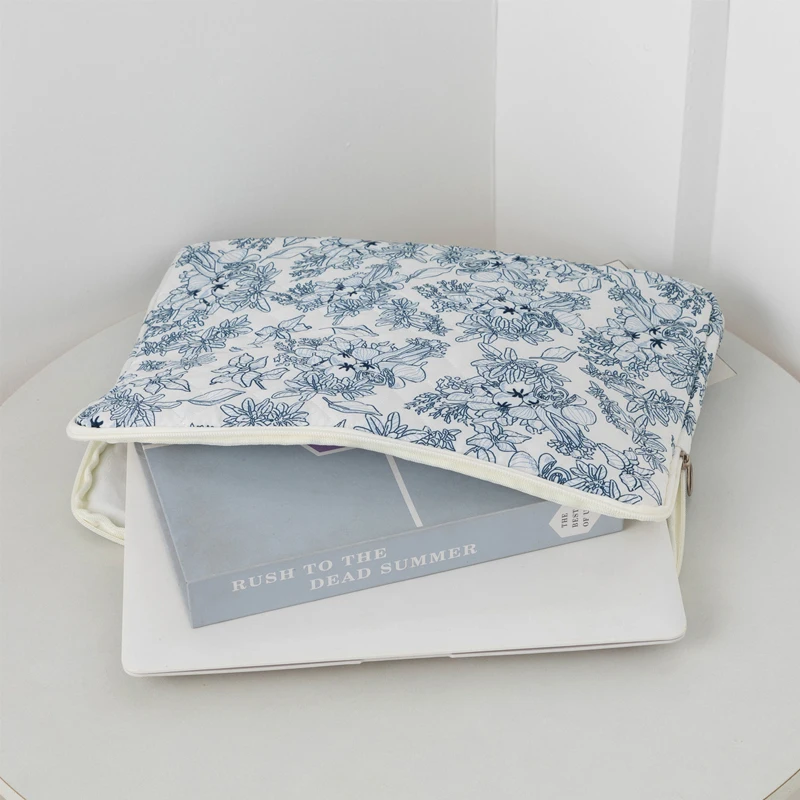 Shockproof Floral Quilted Laptop Sleeve 13/15 Inch - Portable Protective Notebook Carrying Case for Office & Travel