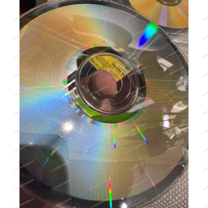 

Машина для ремонта CD/DVD дисков ybjCD/DVD – устройство для удаления царапин с очищающей жидкостью и полировальной пастой