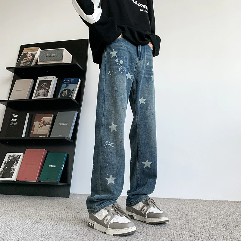 

Новые осенние мужские джинсы свободного кроя с прямыми штанинами, эффектом потертости, широкие брюки, повседневные, модные, брендовые, со средней посадкой, на молнии