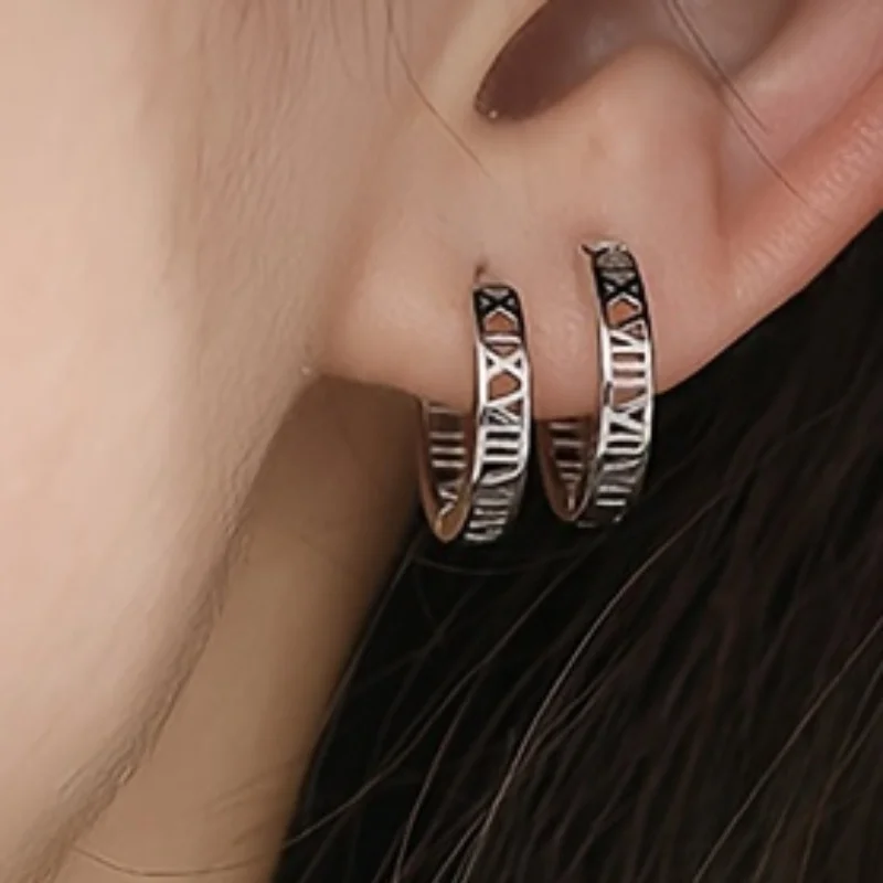 S925 Silver Hypoallergenic Hollow Roman Numeral Design Hoop Earrings Sleep Free Earrings Simple Leisure Style For Daily Casual