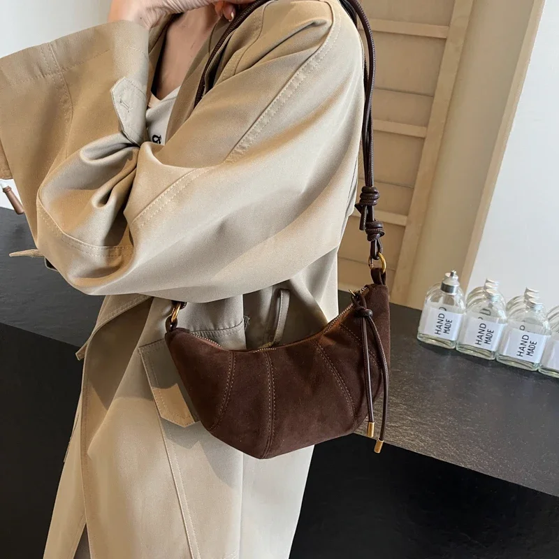 LEFTSIDE 2024 Retro Solid Color Splicing Leather Shoulder Bag Women Korean Fashion Handbags and Purses Lady Crossbody Bag