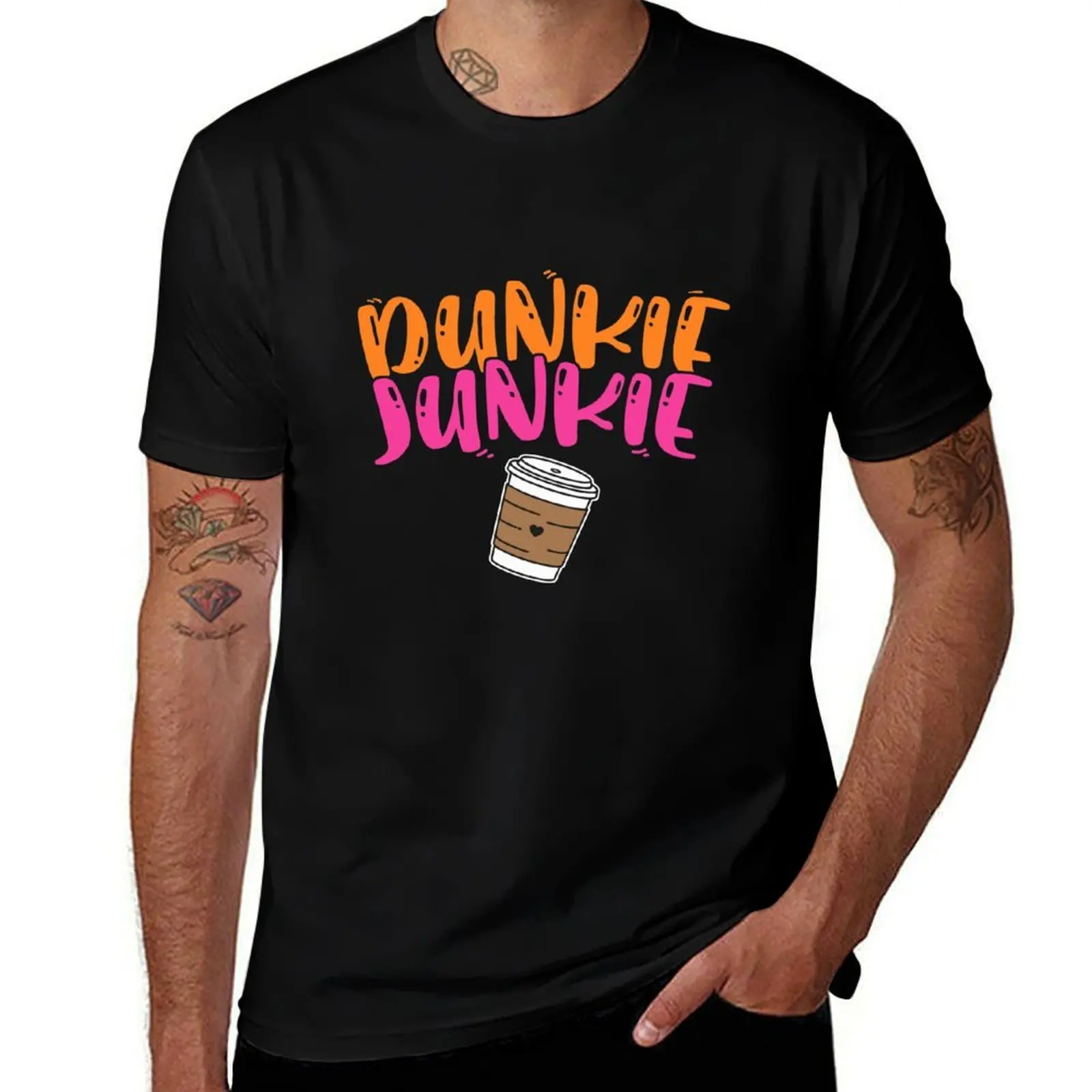 Dunkie Junkie - Футболка с забавными надписями о кофе, простой дизайн принта.