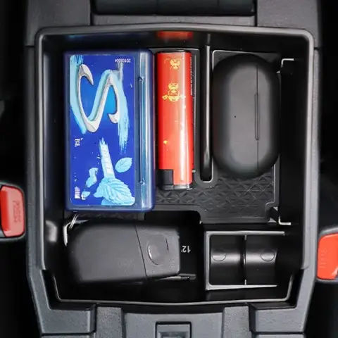 12 best sales टोयोटा कोरोला 2018 - №12