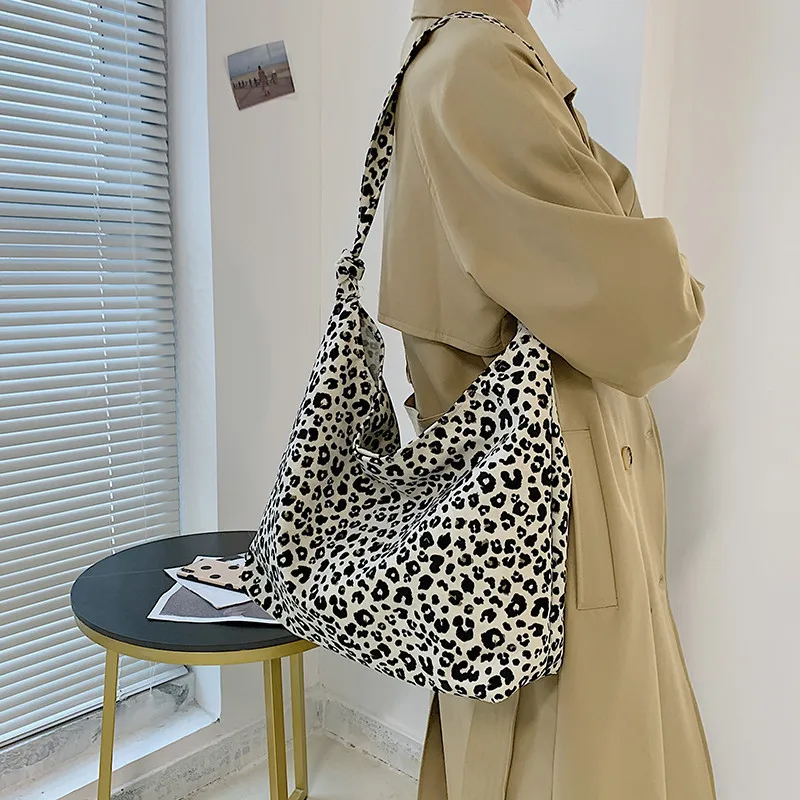 Messenger Bag Casual Large Capacity Shoulder Bag Shopper Canvas Tote Bags for Women Fashion Leopard Print Handbags bolso mujer