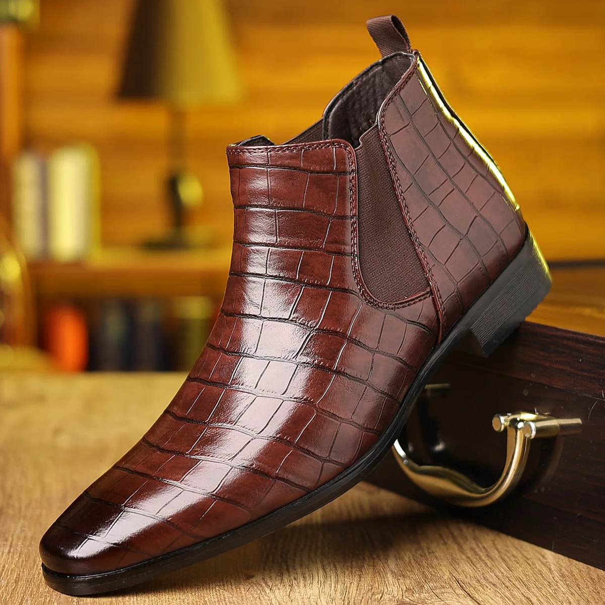 Men's Leather Chelsea Boots Fashion Slip-On Business Dress Boots Low Heel Casual Walking Ankle Booties For Wedding Work Outdoor