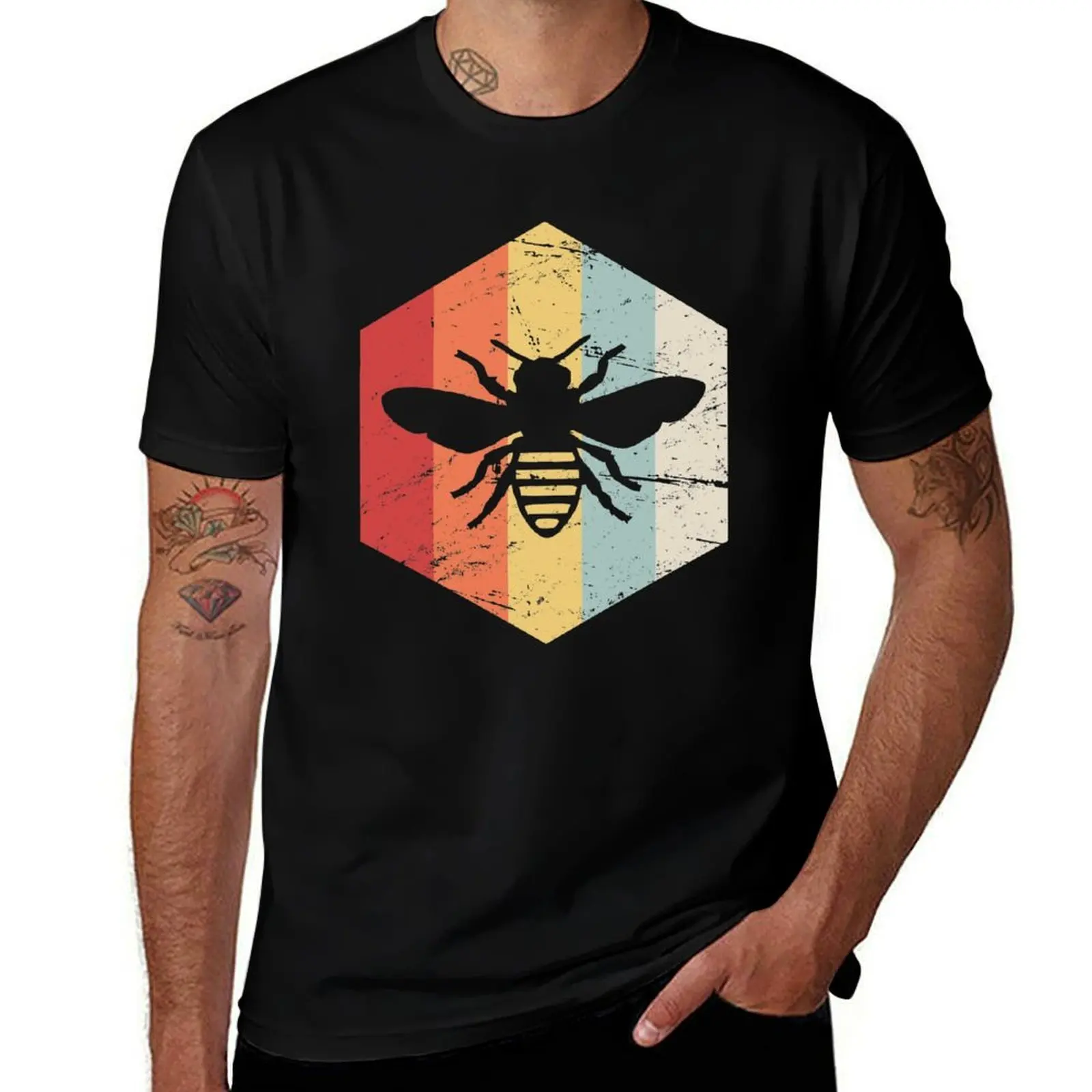 Retro 70s Beekeeper Bee Hexagon T-Shirt Big Size Simple T-Shirt
