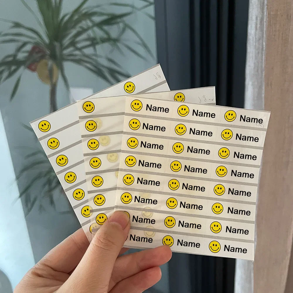 90 szt. Naklejka z nazwiskiem personalizowana naklejka wodoodporna spersonalizowana etykieta dla dzieci papeteria kreskówka etykieta kolorowa 30x11mm