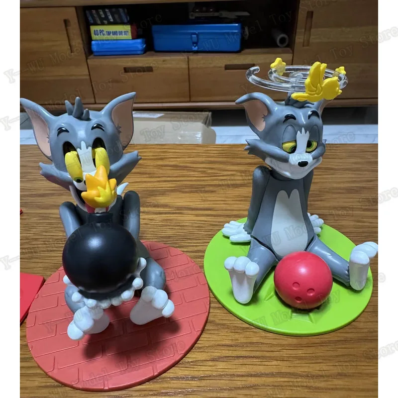 52 ของเล่น Tom และ Jerry กล่องตาบอด Poor Tom Series Surprise กล่องน่ารัก Anime Figurine เครื่องประดับตกแต่งบ้านสําหรับเด็ก Xmas ของขวัญ