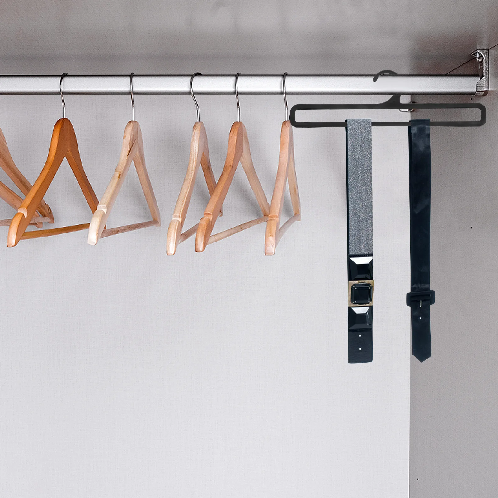 

20pcs Closet Belt Hanger Necktie Organizer Scarf Holder For Closet Scarf Rack Plastic Hanger Lightweight Home Storage