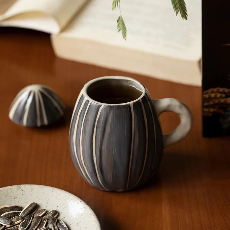 Creative Cartoon Hand-carved Sunflower Seed Shaped Ceramic Mug with Lid Advanced Hand-made Cute Coffee Tea Milk Cups