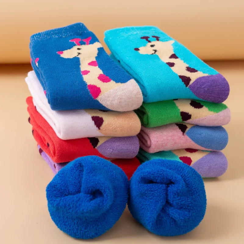 Calcetines gruesos y cálidos para niños y niñas, medias de otoño e invierno, 5 pares por lote, novedad
