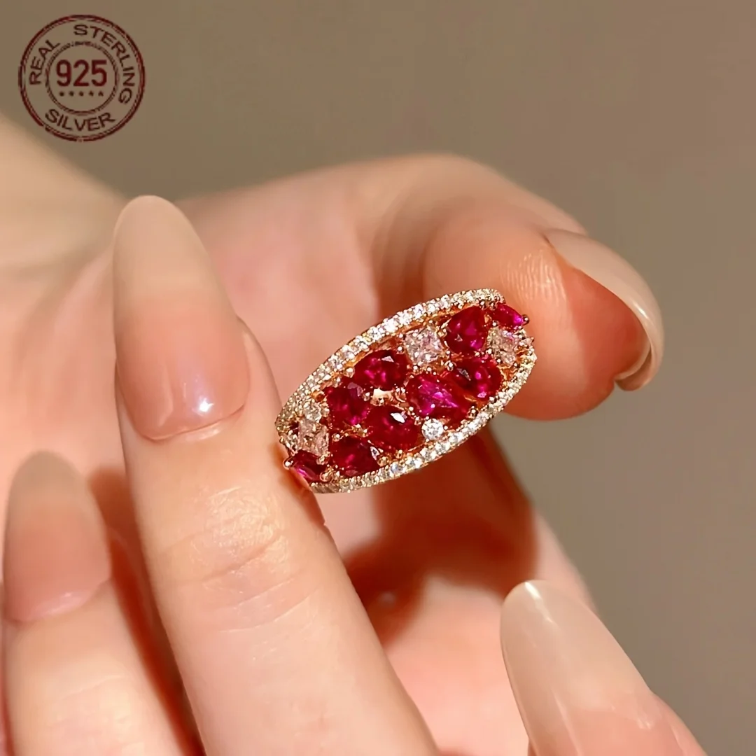 Nova moda requintado 925 anéis de prata incrustada corindo vermelho pequeno zircão 18k anel banhado a ouro para mulher
