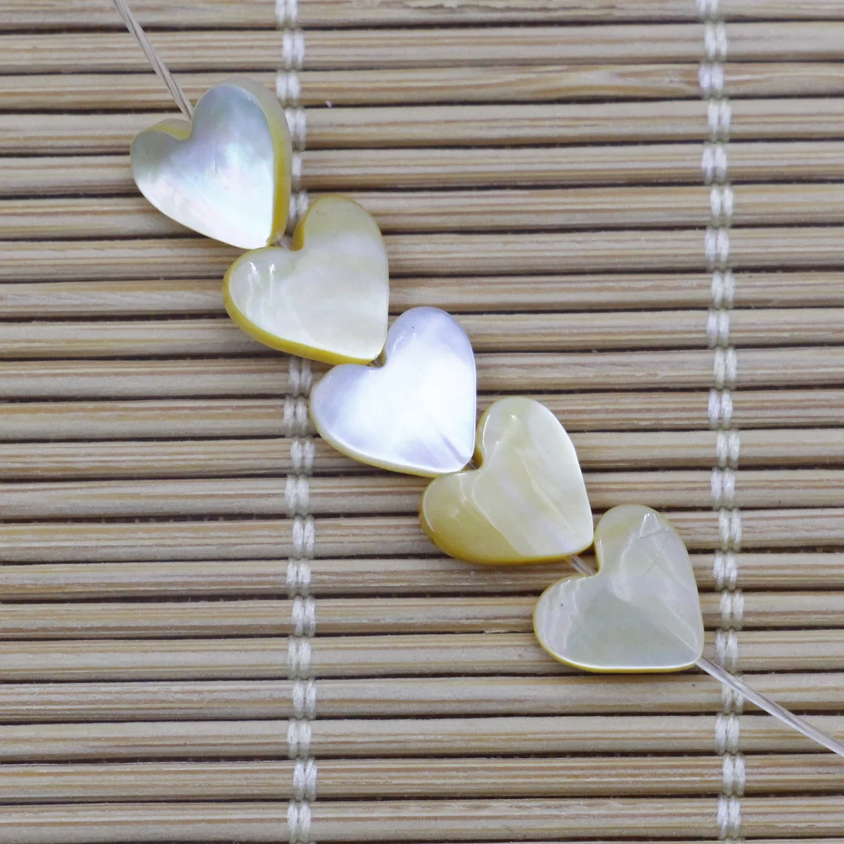5PCS Natural Golden Heart Mother of Pearl Shell 8mm 10mm Necklace Charms for Crafts