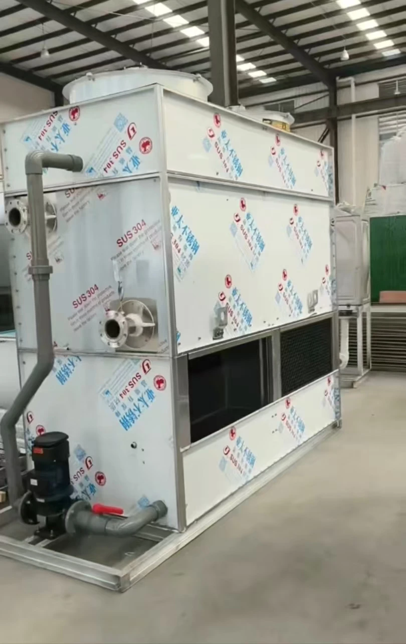Torre di raffreddamento ad acqua fredda Motore in acciaio a risparmio energetico fornito FRP