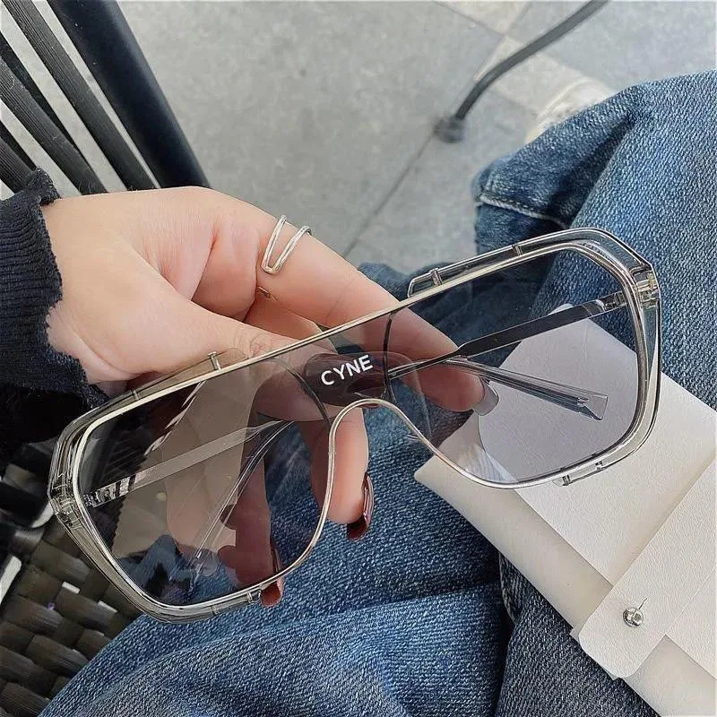 

New Fashionable Sunglasses Brand Designer Glasses For Women Vintage Square Sun Glasses Luxury Sunglasses For Men Glasses