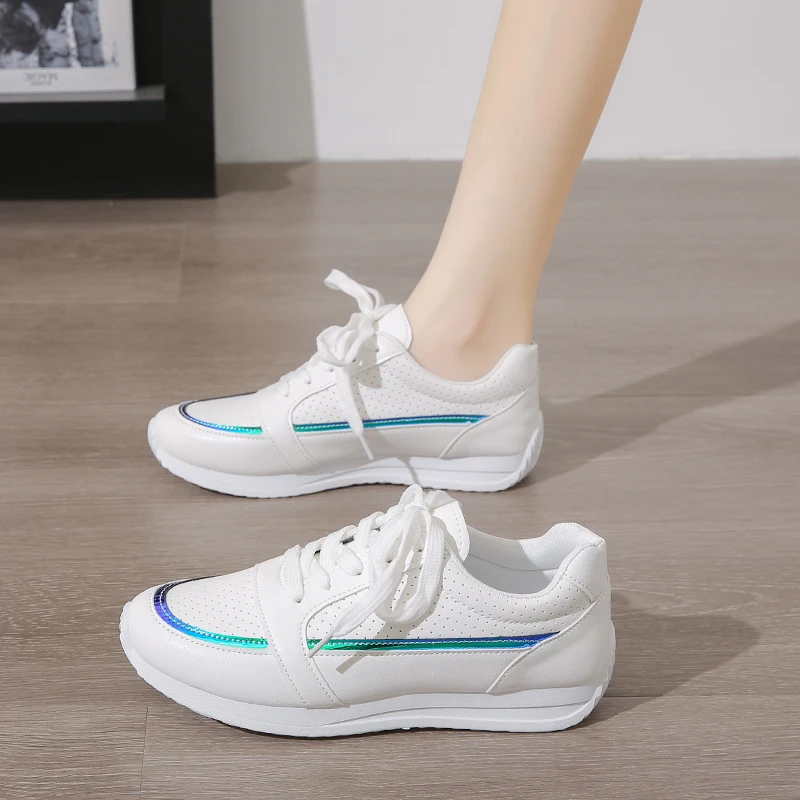 

Women's Mesh Sneakers Patchwork Lace Up Flat Shoes for Women Lightweight Female Shoes Classic Versatile Zapatillas De Mujer