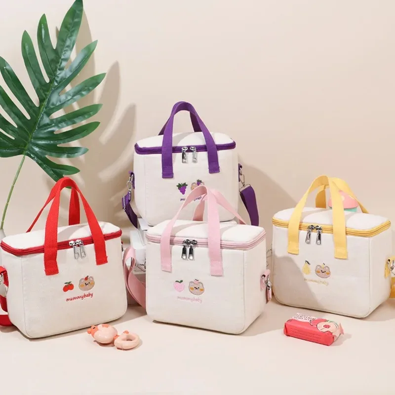 

Cute Bear Insulated Mommy Bag Small Portable Crossbody Mom Bag for Bottle Diaper Storage