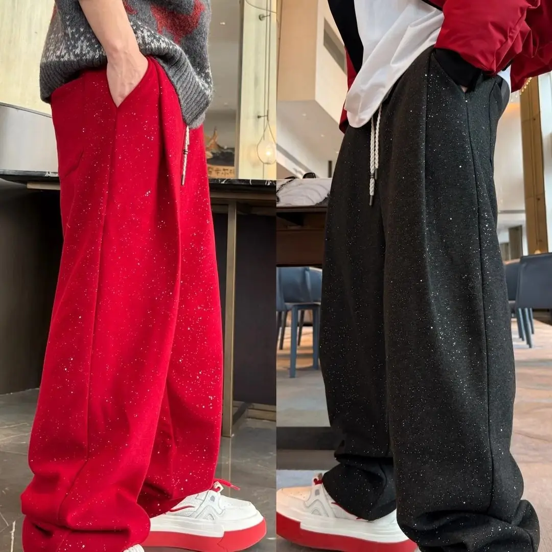 

Зимние повседневные брюки на флисовой подкладке для мужчин: свободный крой, модный универсальный дизайн, спортивный стиль, средняя посадка на талии, свободный крой.