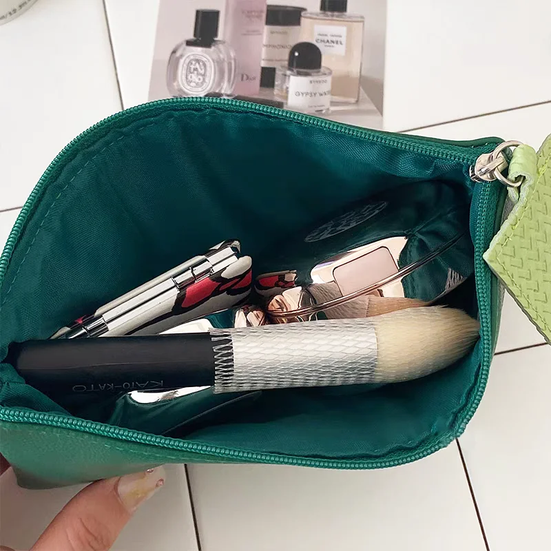 Saco cosmético de viagem portátil para mulheres, Custom Letters Zipper, Luxo Make Up Storage Bags, Grande capacidade, Saco de higiene pessoal impermeável, Presente