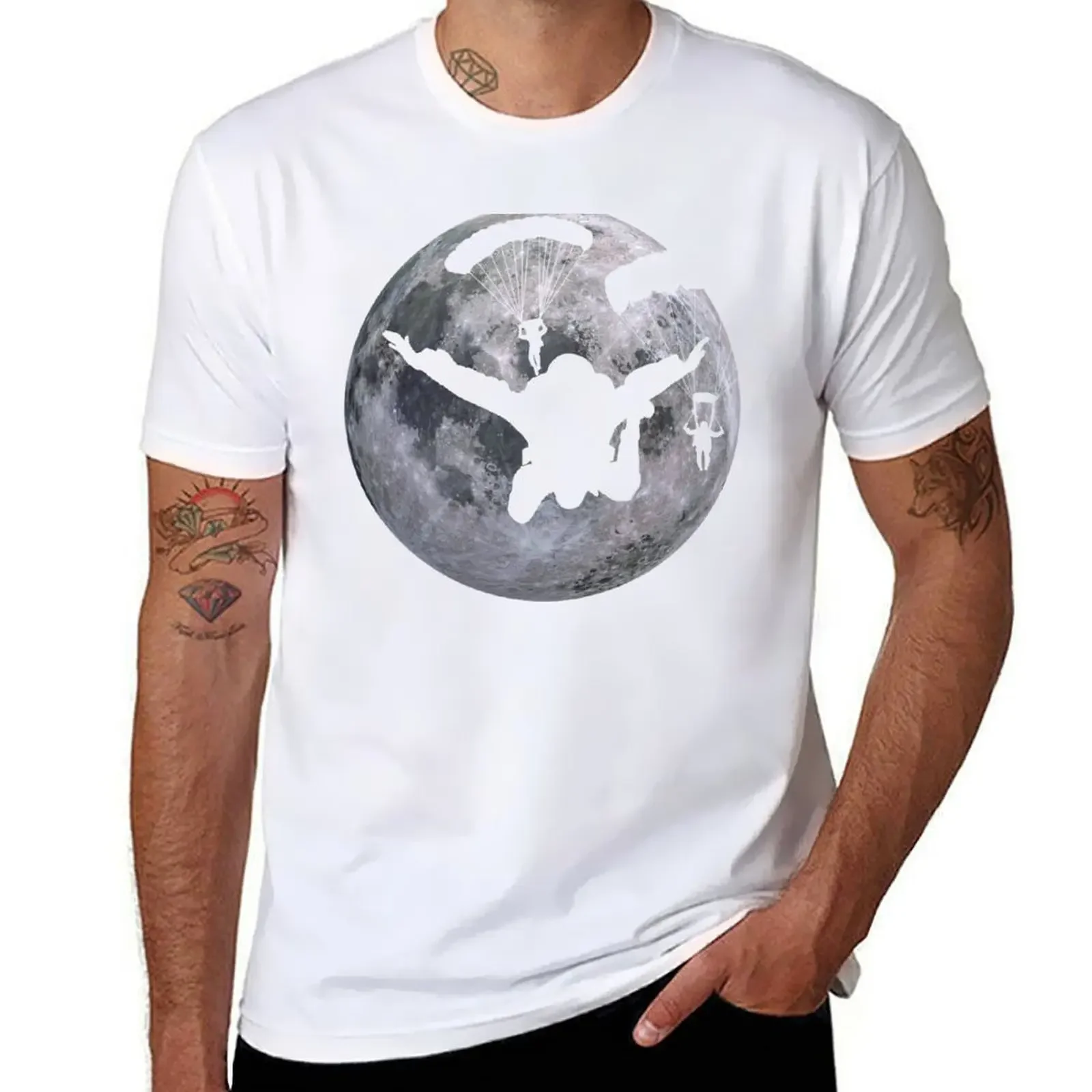 Skydive parachuting design of a skydiver and the moon in the background T-Shirt Short sleeve tee mens t shirt Summer fashion New