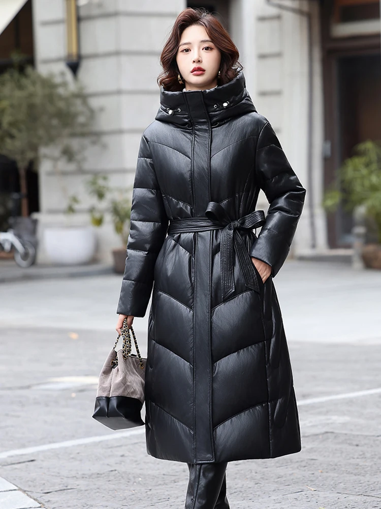 Cappotto Duffel in Vera Pelle di Pecora da Donna Inverno 2025, Lunghezza Media, Vestibilità Slim, con Cappuccio, Stile Haute Couture, Giacca in Pelliccia Coreana