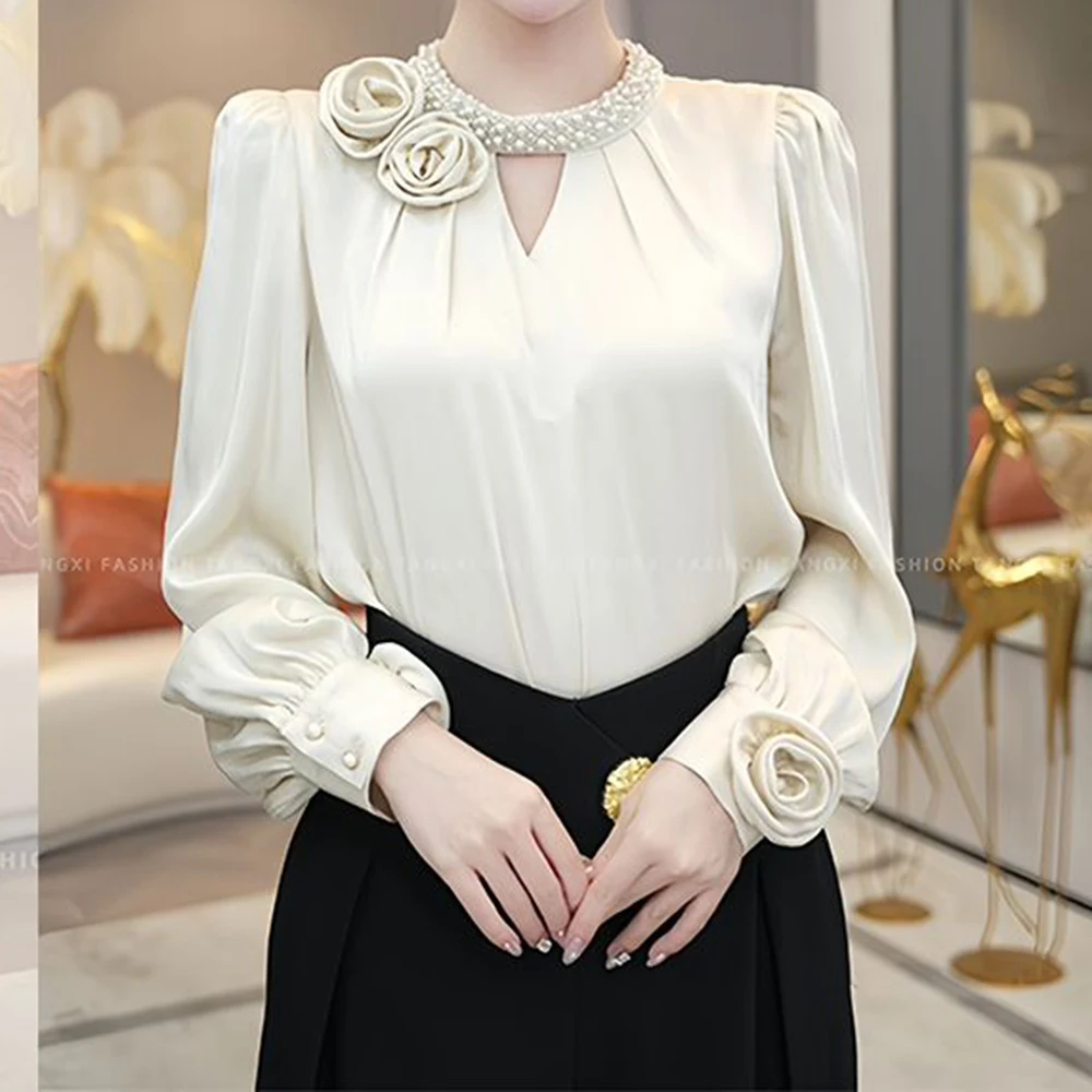 

Autumn women's models 2025 new early autumn high-end tops white shirts women's niche design sense