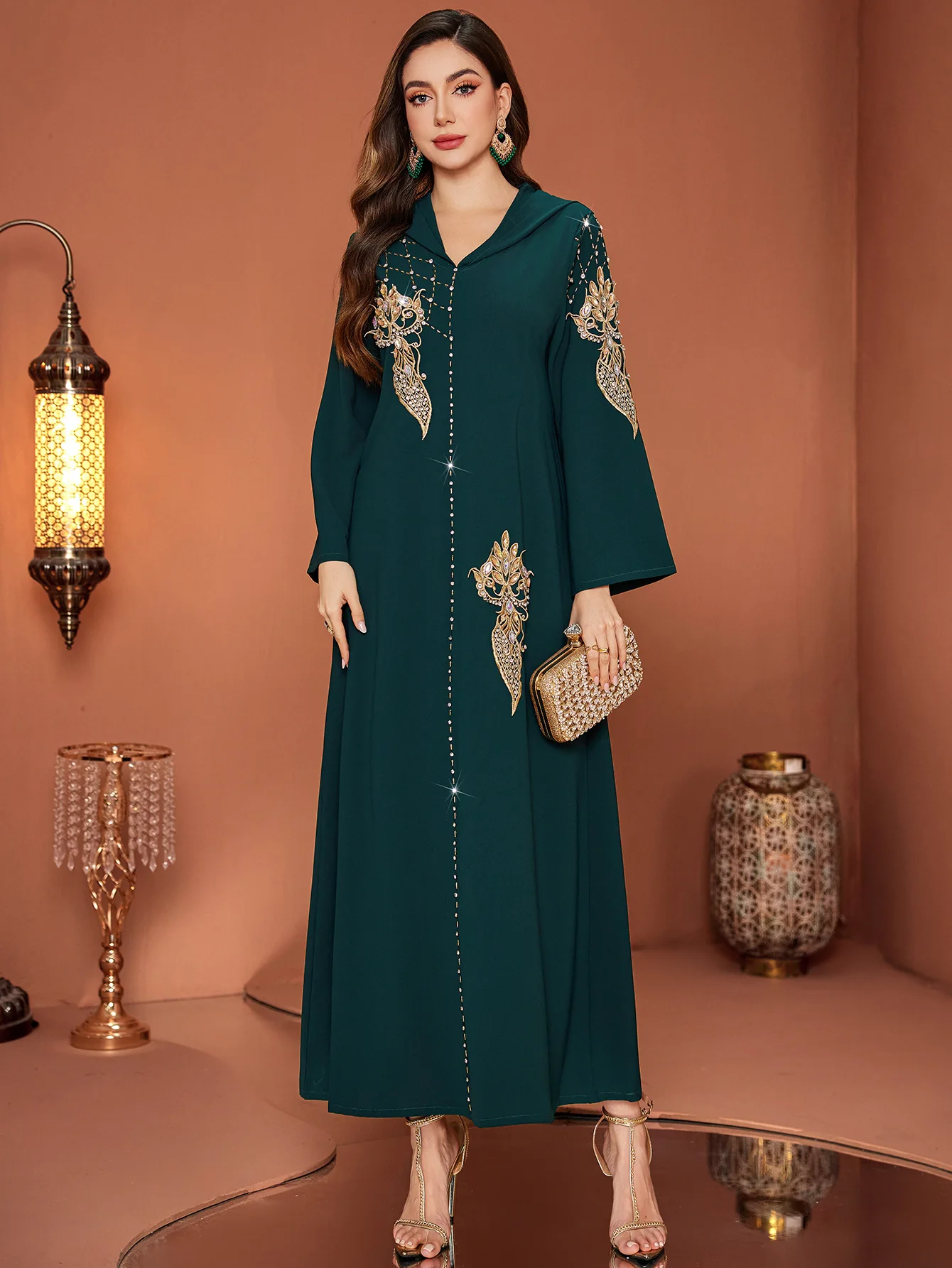 Eid Muslim Dress Women Abaya Diamond Embroidery Hooded Long Dresses Vestidos Largos Party Caftan Jalabiya Ramadan Long Robe 2025