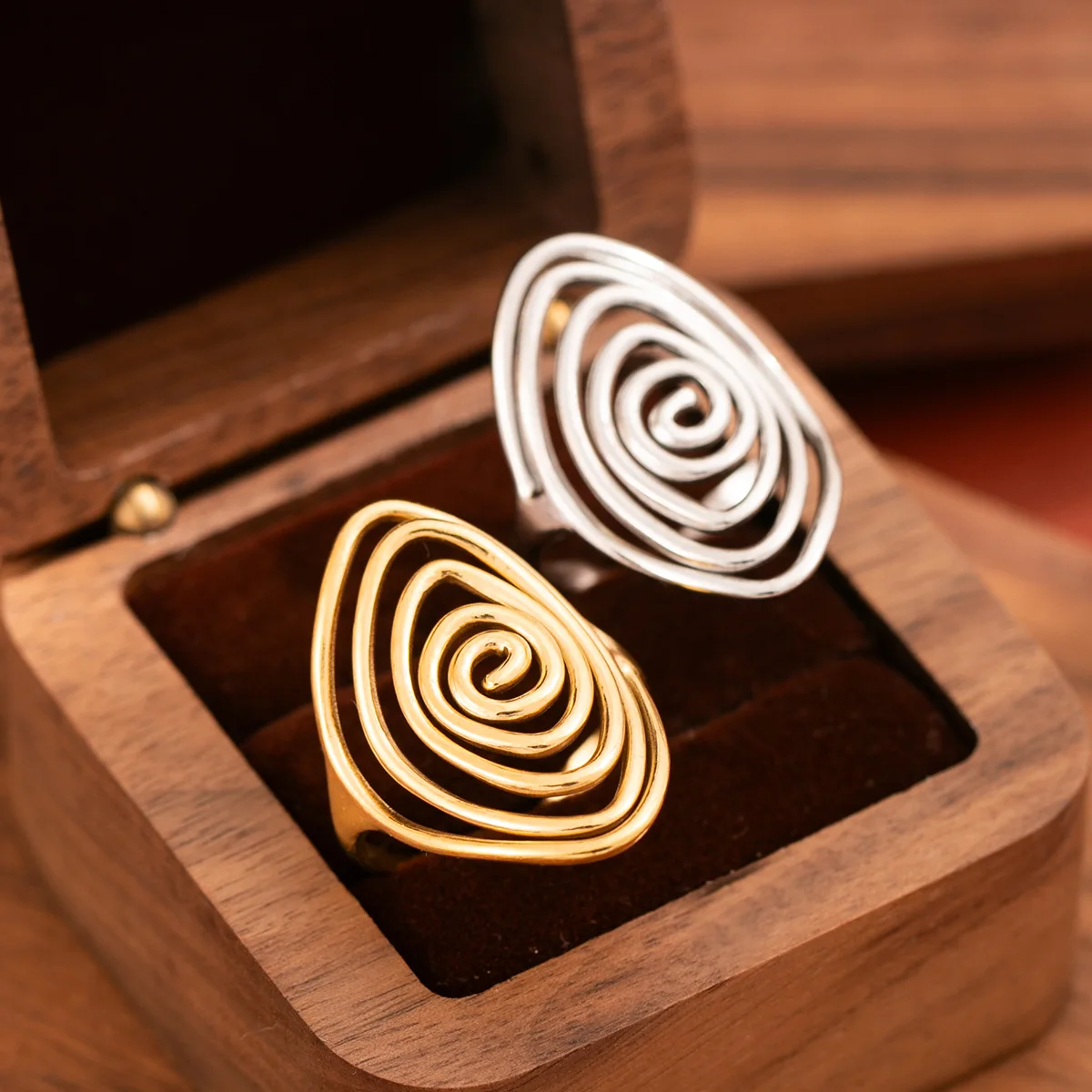 Minimalist Stainless Steel Geometric Spiral Open Ring For Men Women Retro Unique Design Adjustable Ring Jewelry Wholesale