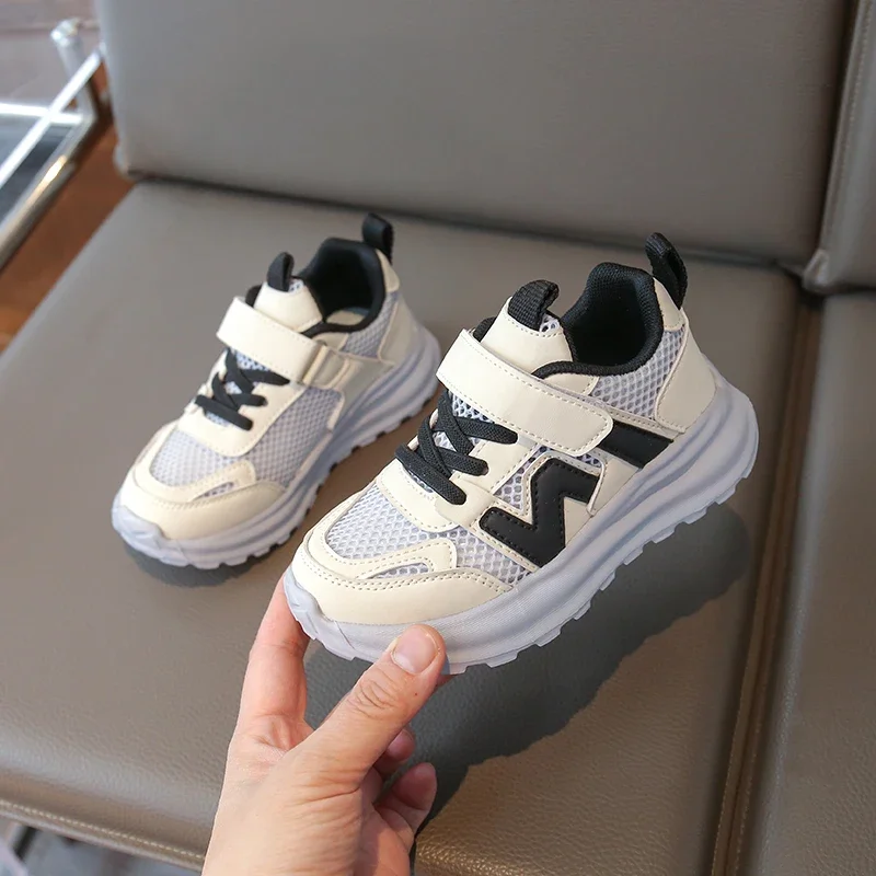 

Kids Sandals Boys Breathable Hollow-out Girls Causal Sneakers School Versatile 2025 New Children Sports Sandals Fashion Summer