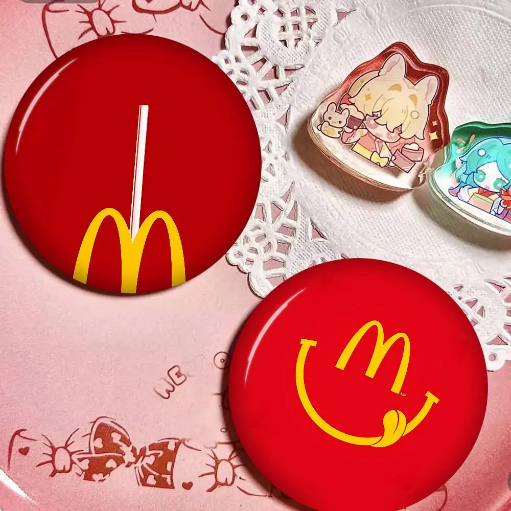 LOGO M-McDonaldes Creative Pins Funny Round Snap-in Brooch Badge Backpack Hat Accessories Jewelry Gifts for Friend