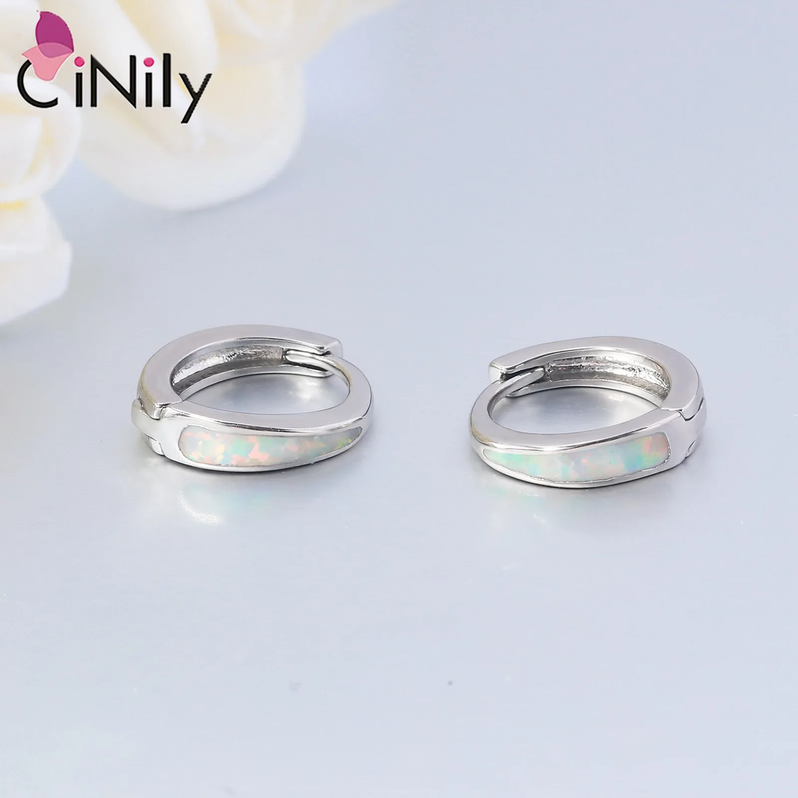CiNily Weiß/Blauer Opal-Ohrringe für Damen, 14 Karat weiß plattiert, kleiner Creolen-Ohrring, Schmuck, Geschenke für Muttertag, Geburtstag, Alltag