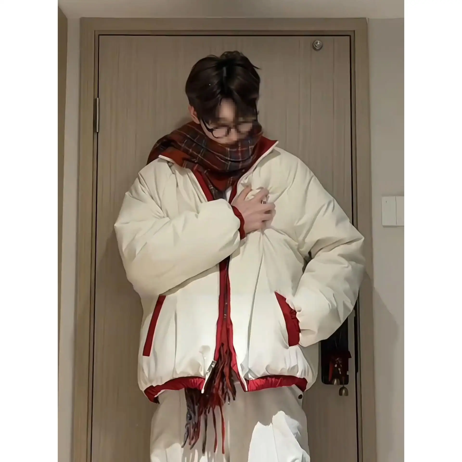 

Американская двусторонняя зимняя куртка из хлопка для мужчин: модная, теплая, короткая, стеганая, из полиэстера.