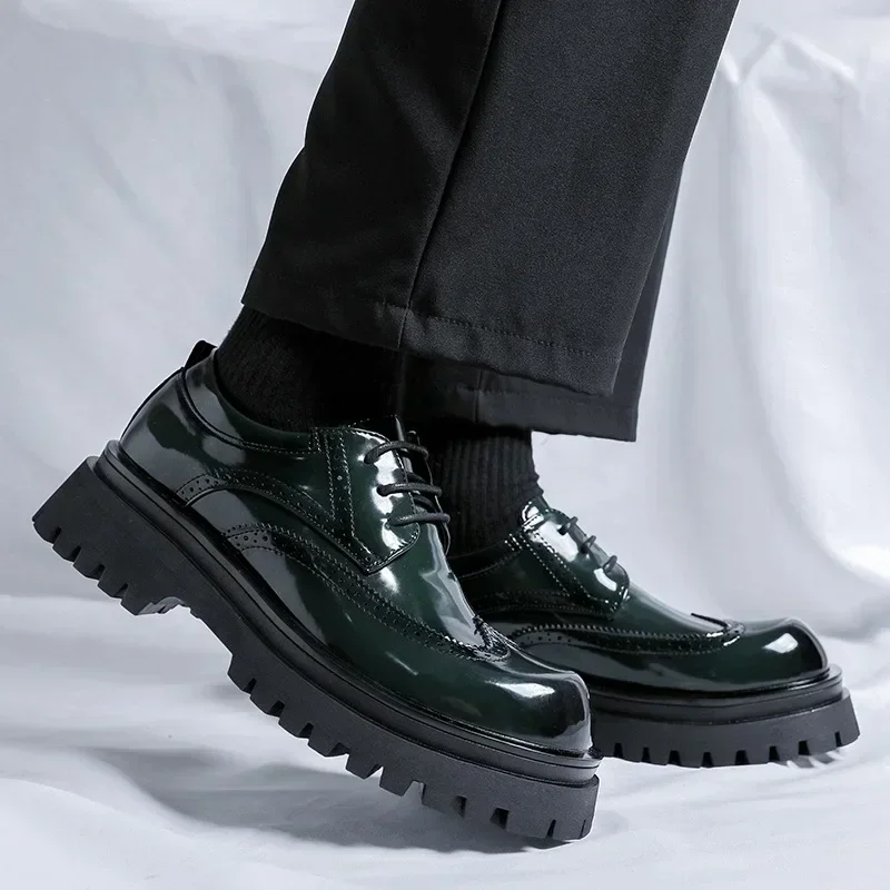 Marca homem sapatos formais verde brilhante sapatos de couro para homens rendas até oxfords para masculino festa de casamento escritório negócios sapato casual