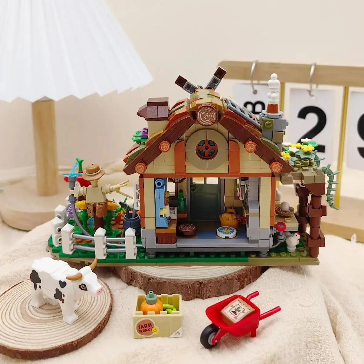 899PCS Mini Blokken Boerderij Bouwset Leuke Landelijke Huisje met Windmolen Dierenbeeldjes Volwassen Collectible Toy Gift