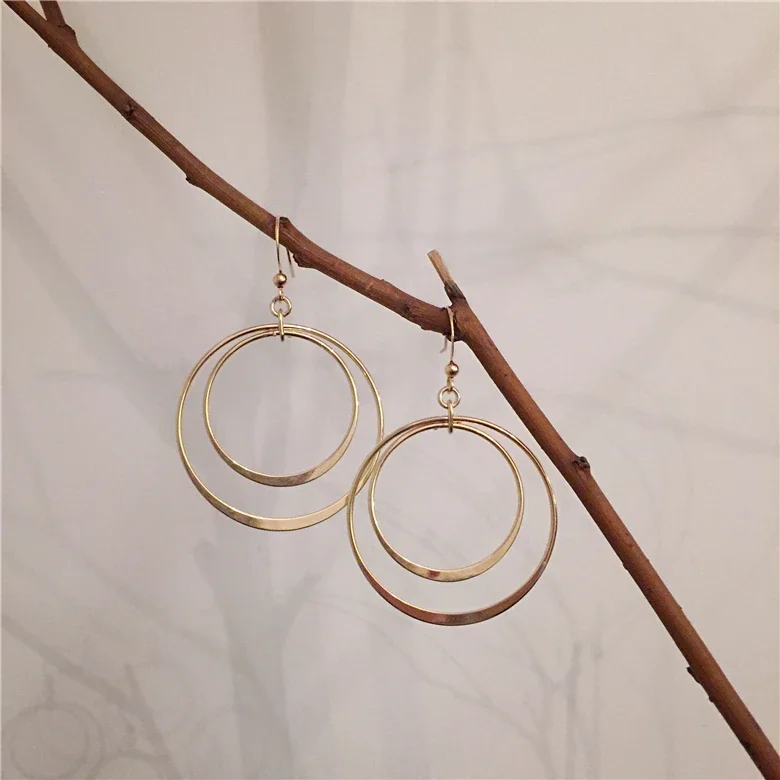 Retro circle earrings women's cold style metal temperament earclips