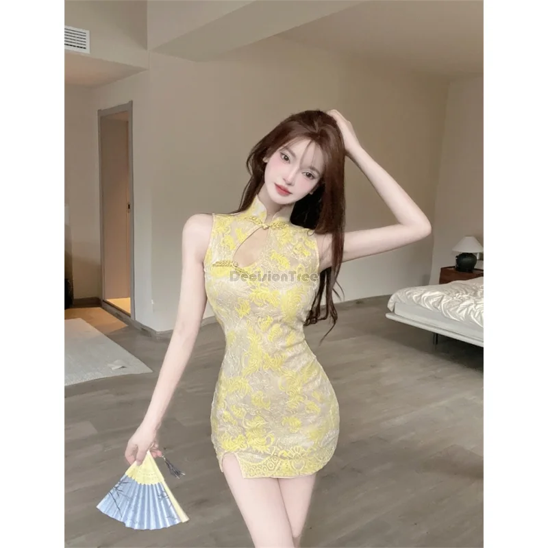 

Retro chinese style sexy short cheongsam woman YELLOW velvet printed hollow out design sleeveless short qipao slit dress