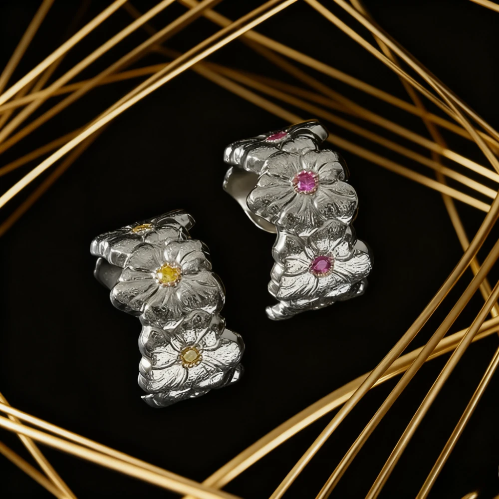 

Fashion Jewelry Exquisite Shiny Gardenia Rings for Women, Classic Series with Wire - drawing Craft, Single - Row Crystal Jewelry