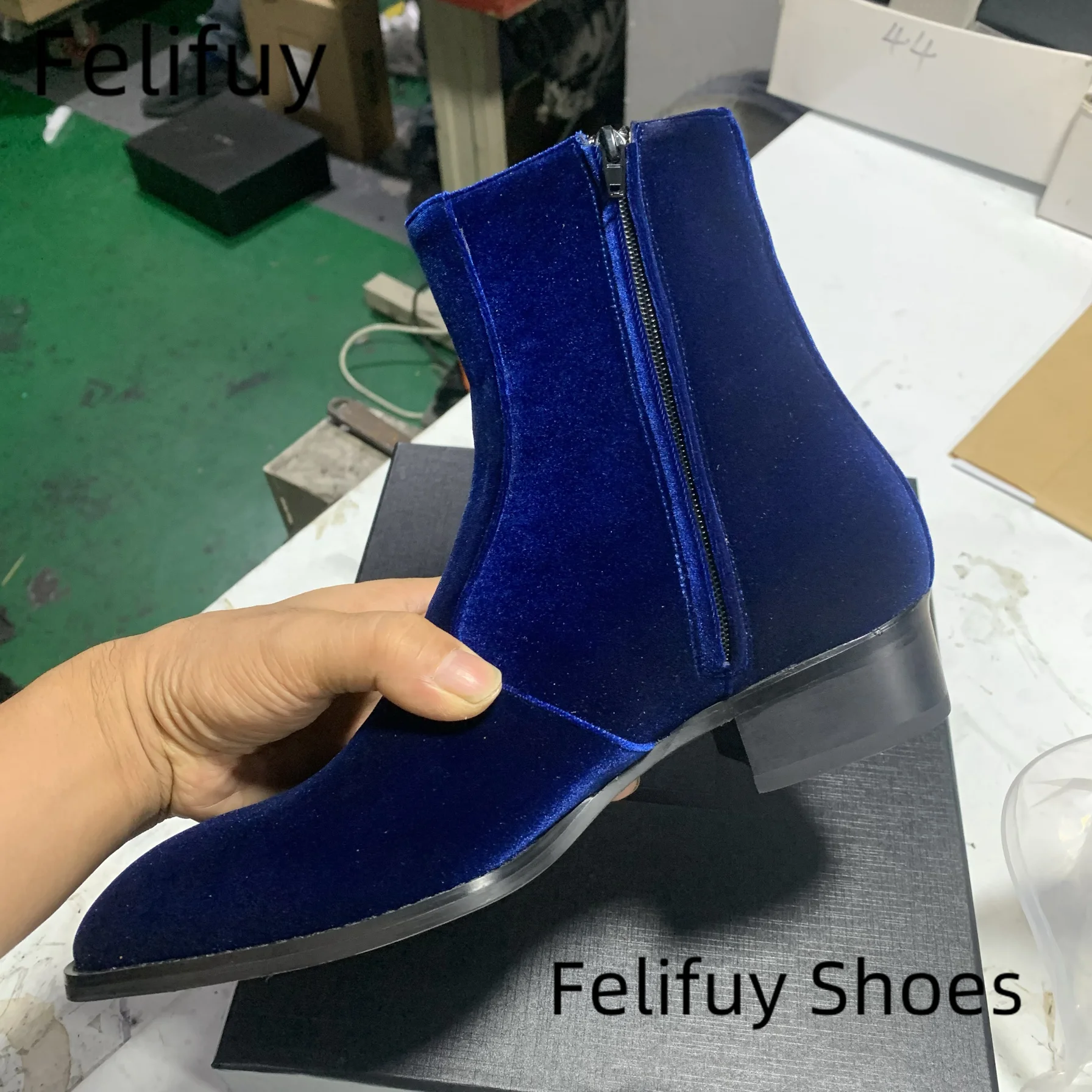 Blue Men Chelsea Boots Genuine Leather Velvet High Boots Low-heeled Pointed Toe Fashion All-match Single Men Shoes casual boots 