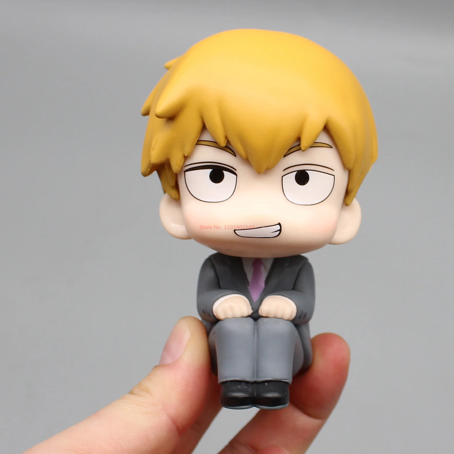 Mob Psycho 100 Anime Figures Gk Reigen Arataka Q Edition Kawaii Sitting Palm Series Model Doll Desktop Ornaments Collectible Toy