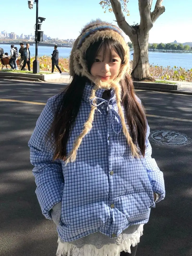 

Женское зимнее пальто, верхняя одежда, синяя клетчатая зимняя новая короткая миниатюрная свободная пышная модная хлопковая куртка для женщин, повседневная милая