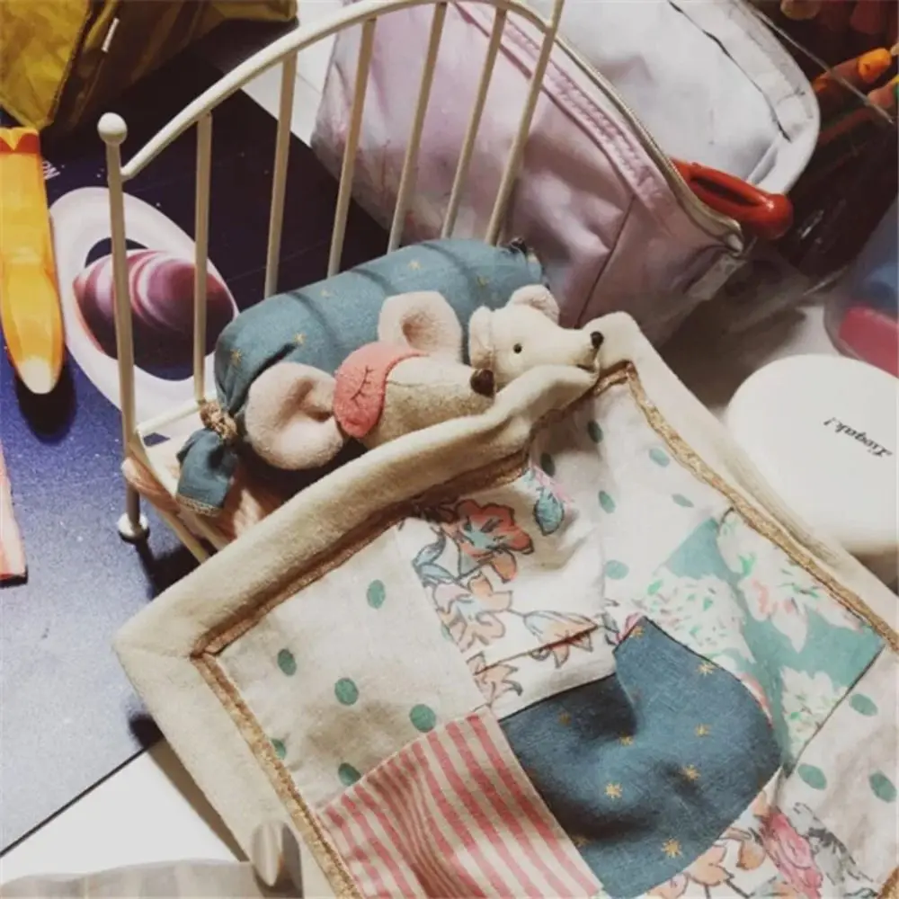 

Новый 1:12 дом, металлическая кровать для кукольного домика, мини-мебель, винтажная миниатюрная кровать, аксессуары для комнаты, наручная кровать, реалистичная кровать