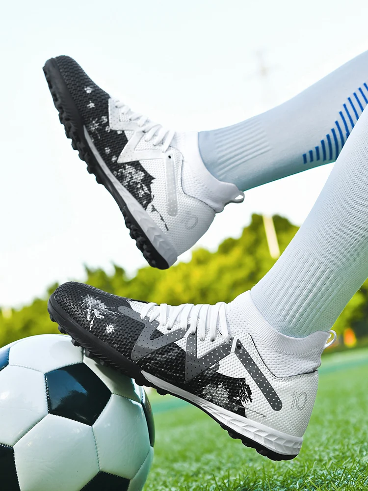TF-Fußballschuhe für Erwachsene, verschleißfeste Gummisohle für Rasenplätze, leichte PU-Fußballschuhe für Herren, geeignet für Outdoor-Grasplätze. – Detail 3