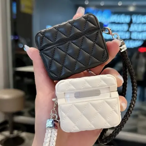 Funda para auriculares de PU de cuero de alta gama a la moda para AirPods 4 para AirPods Pro 2. ° fundas para AirPods 3 2 1 bolsa para auriculares antipérdida