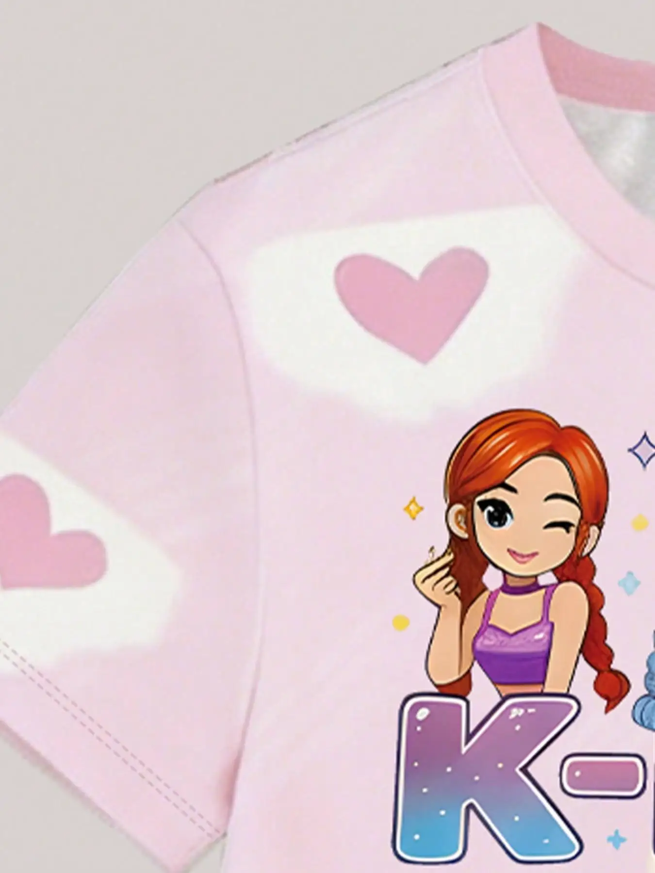 Sommerliches Freizeitoutfit für Mädchen, bedrucktes Kurzarm-Set für Kinder, zweiteiliges Set mit kurzärmligem T-Shirt und Shorts mit Herz- und Cartoon-Print für Mädchen, geeignet für Mädchen ab drei Jahren, vielseitige Kleidung – Detail 5