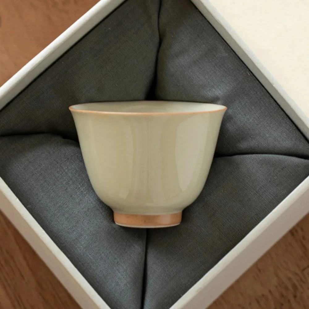 

2pc/set Retro Ice Table Glazed Ceramic Teacup Solid Color Small Cup Creative Magnolia Master Cup Kung Fu Teaware Drinking 50ml