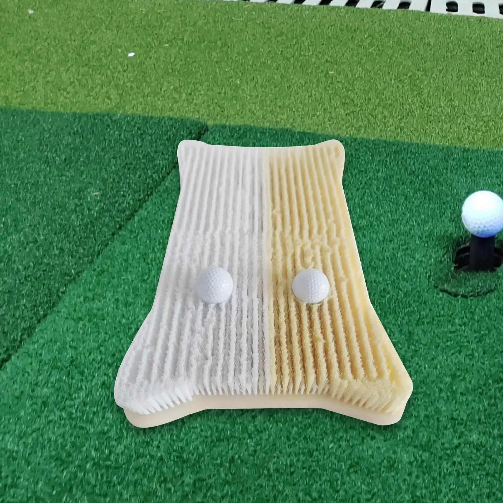 

Golf Bunker Mat for Practicing Golf Chipping Skills, Stable Golf Mat, Golf Practice Mat for Golfers Indoor & Outdoor Use